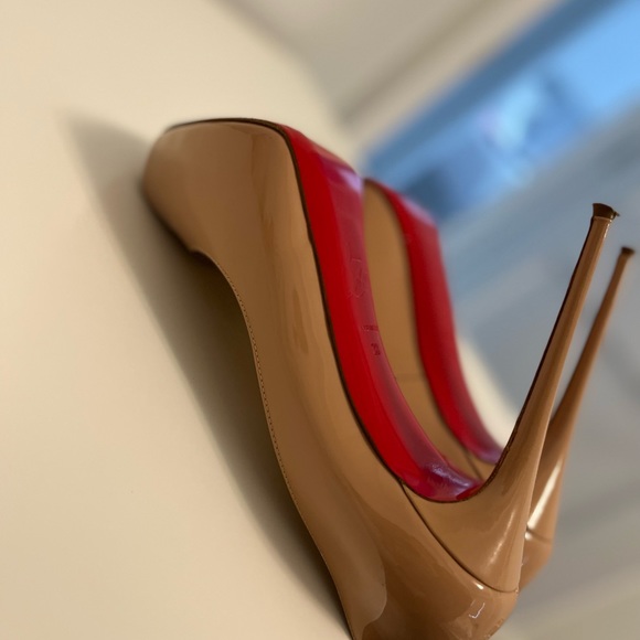 Christian Louboutin Very Prive Pumps - Picture 4 of 5